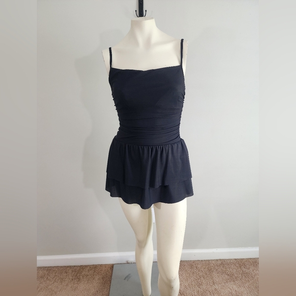 Miraclesuit Black One Piece Swim Dress 14-Tiered Skirt Tummy Control Adjustable - Picture 1 of 14